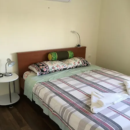 Lipovica Apartman *