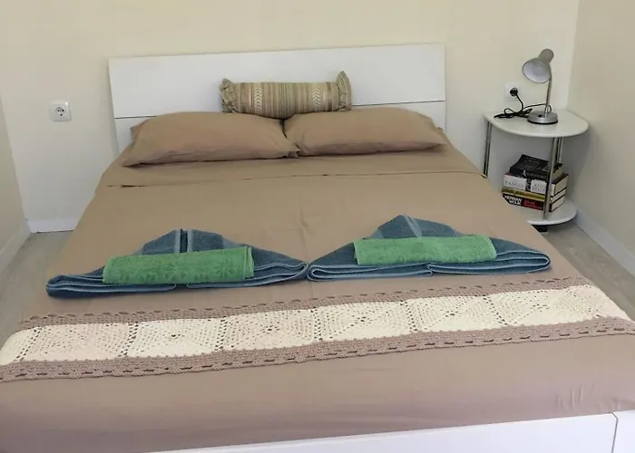 Lipovica Apartman Sukošan