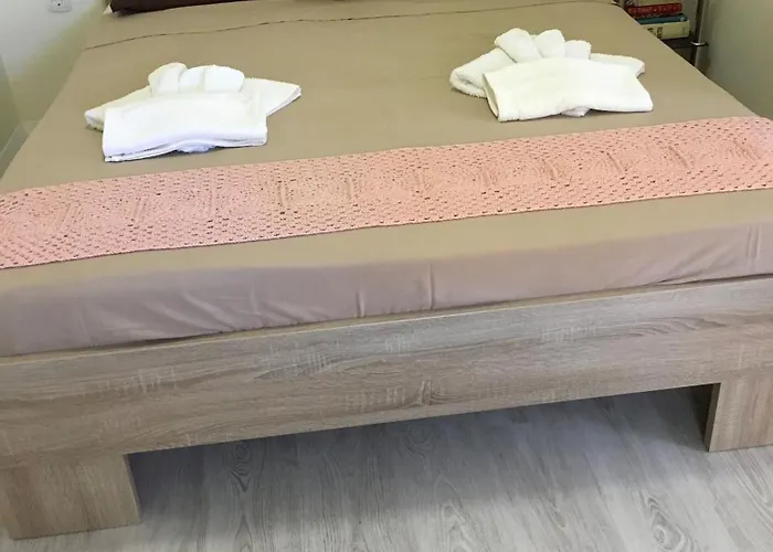 Daire Lipovica Sukošan