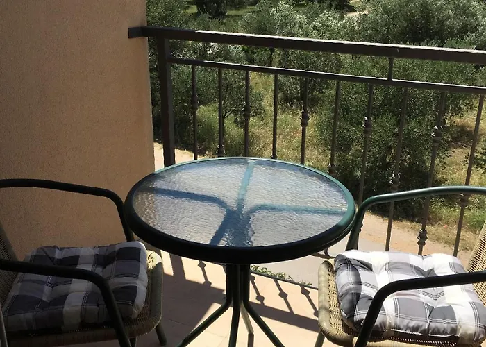 Lipovica Daire Sukošan